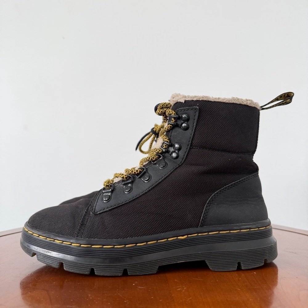 Dr. Martens Combs Faux Fur Lace up Casual Boots | US 8 - Picture 4 of 9